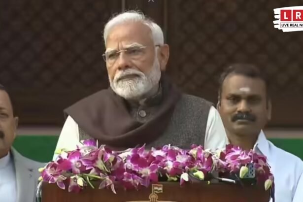 अंडरवाटर रोड-रेल टनल योजना के तहत ब्रह्मपुत्र नदी के नीचे निर्माण कार्य का दृश्य