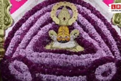 खाटू श्याम मंदिर में 108 तरह के फूलों से सजा दरबार और मुख्य द्वार पर 20 फीट ऊंचा डमरू