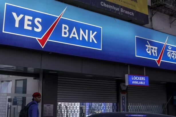 जयपुर में Yes Bank CEO पर मोबाइल हैकिंग और उगाही का आरोप