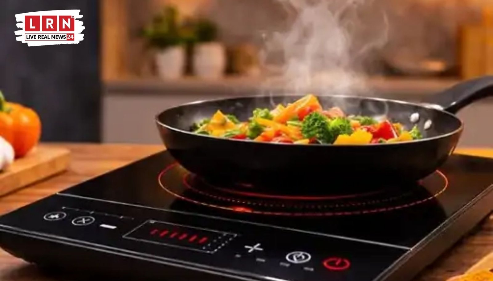 LPG संकट के डर से बदली रसोई की आदतें: इंडक्शन कुकटॉप की बिक्री 30 गुना बढ़ी, ई-कॉमर्स साइट्स पर स्टॉक खत्म