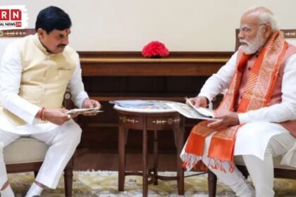 नई दिल्ली में प्रधानमंत्री से मुलाकात के दौरान मध्यप्रदेश के मुख्यमंत्री ने किसानों, महिलाओं, युवाओं और गरीबों के कल्याण के लिए चल रही योजनाओं की दी जानकारी।