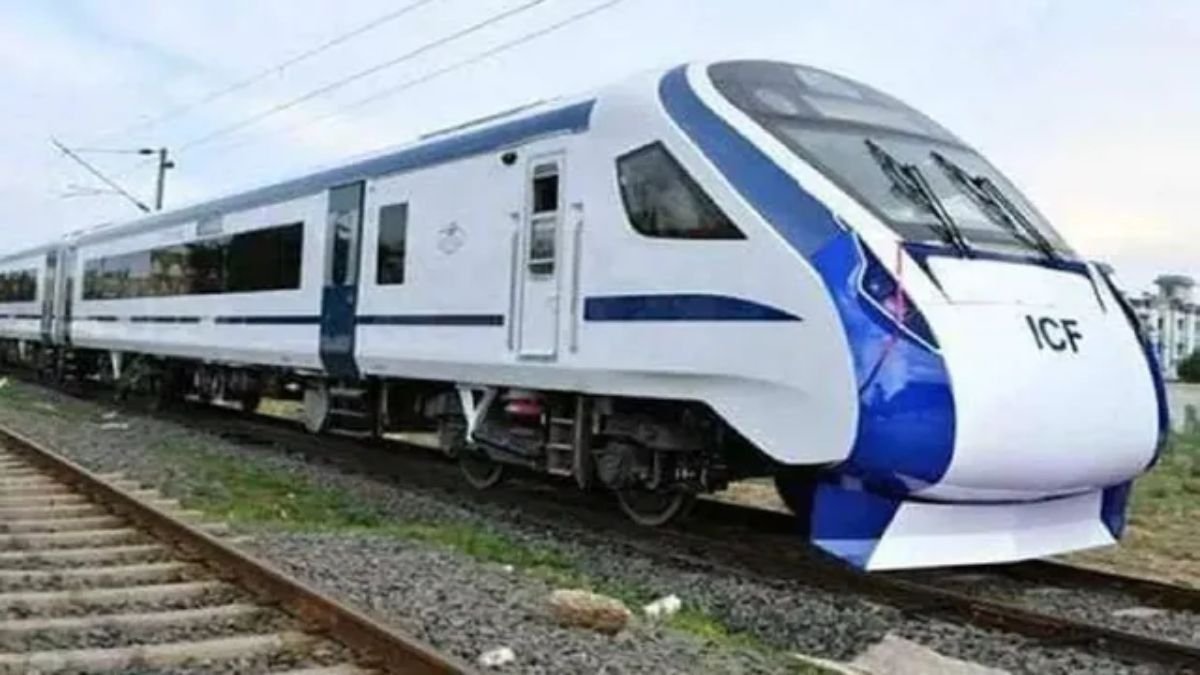 220 KM/H की रफ्तार से दौड़ेंगी नई भारतीय ट्रेनें! कोच में लगेगा ‘ब्लैक बॉक्स’, रेलवे की मेगा तैयारी शुरू