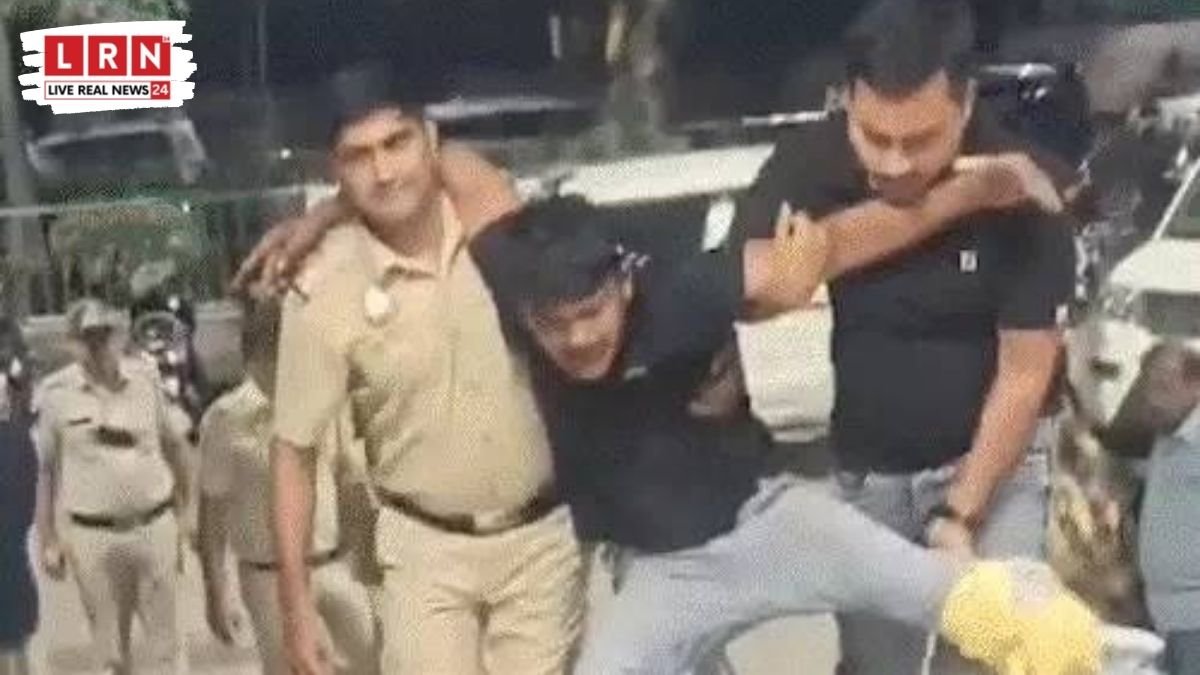 फुटपाथ से मासूम को किडनैप कर टैक्सी ड्राइवर ने की थी हैवानियत; क्राइम सीन रीक्रिएशन के दौरान भागने की कोशिश पर पुलिस ने पैर में मारी गोली।