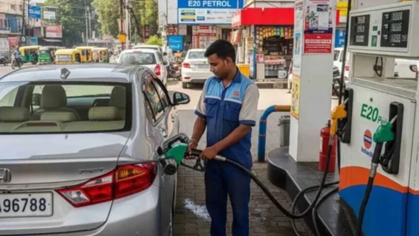 E-20 पेट्रोल पर विशेषज्ञों ने कहा कि यह इंजन के लिए सुरक्षित है और पर्यावरण संरक्षण में सहायक है।