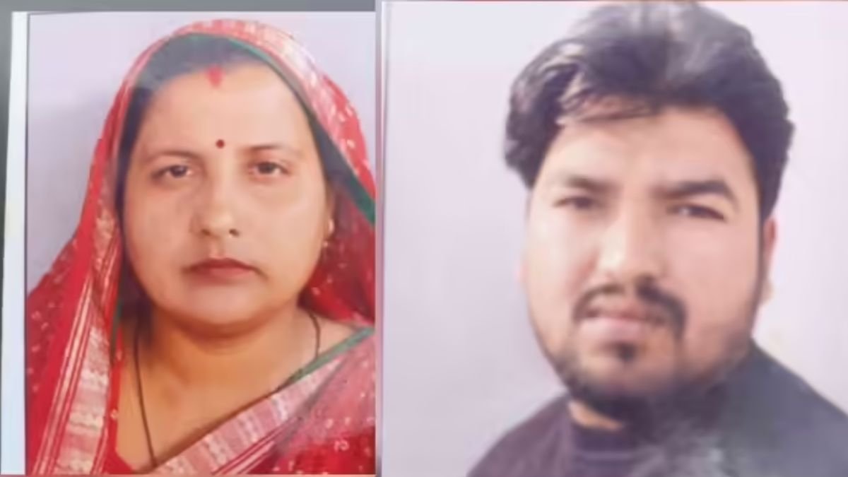 आगरा के कुटकपुर गांव में कूलर में करंट आने से पति-पत्नी की मौत के बाद घर के बाहर जुटे ग्रामीण और पुलिस।