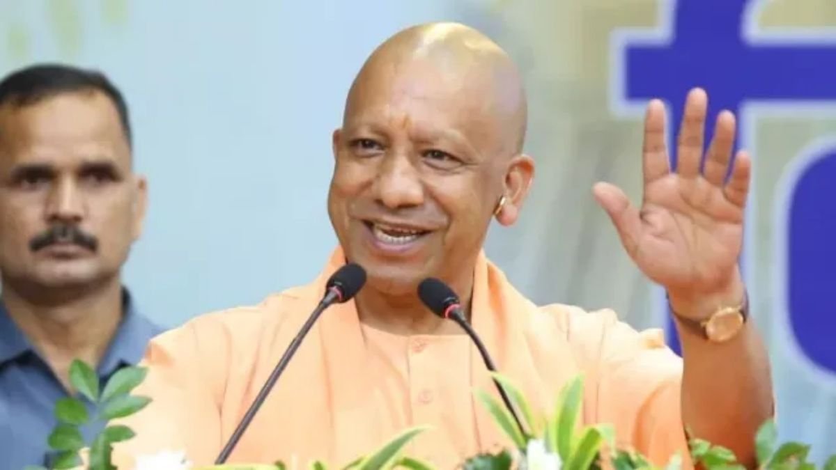 'लूट-खसोट का अड्डा बना रखा था', JPNIC पर अखिलेश के सवाल का CM योगी ने दिया करारा जवाब; बोले- जनता का पैसा था