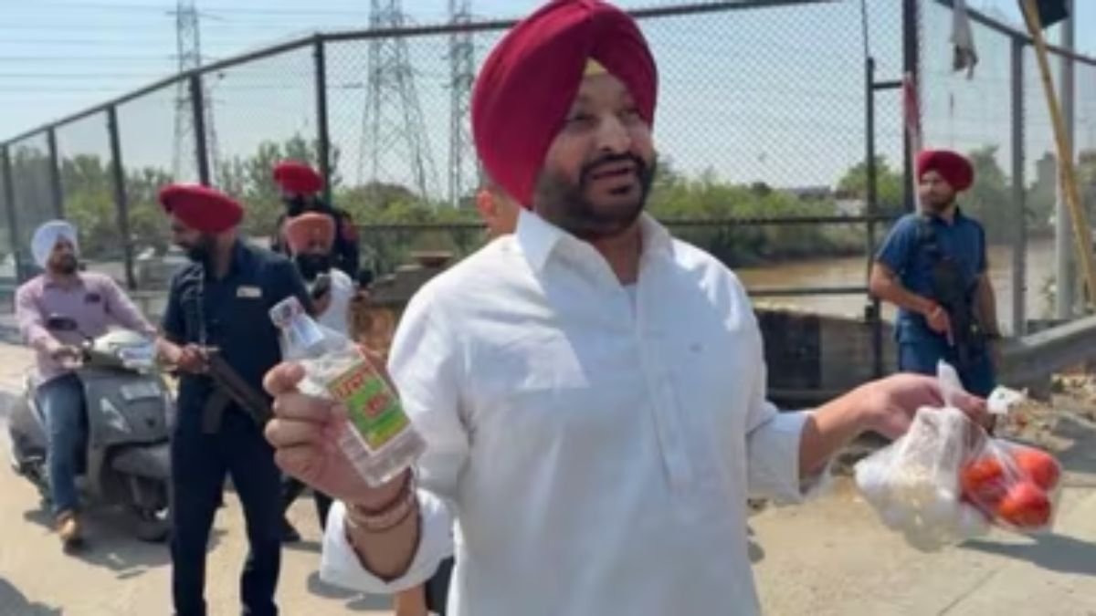 एक दिन पहले काफिले पर फेंके गए अंडे-टमाटर, अगले दिन CM मान के सामने बिट्टू ने किया ‘हिसाब बराबर’; पुलिस ने लिया हिरासत में
